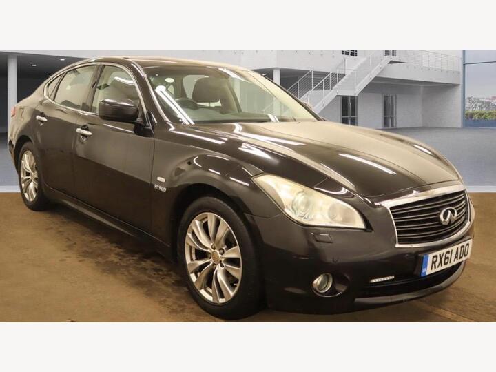 Infiniti M 3.5 35h V6 GT Premium Auto Euro 5 (s/s) 4dr