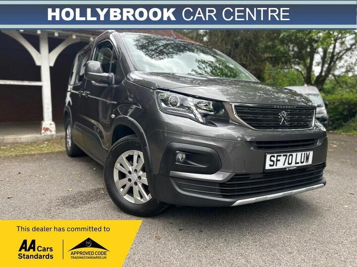 Peugeot Rifter 1.5 BlueHDi Allure Standard MPV EAT Euro 6 (s/s) 5dr Peugeot Rifter 1.5 BlueHDi Allure Standard MPV EAT Euro 6 (s/s) 5dr