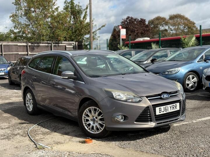 Ford Focus 1.6 Titanium Powershift Euro 5 5dr