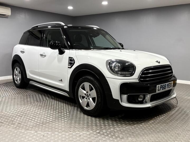 MINI Countryman 2.0 Cooper D Classic Auto ALL4 Euro 6 (s/s) 5dr