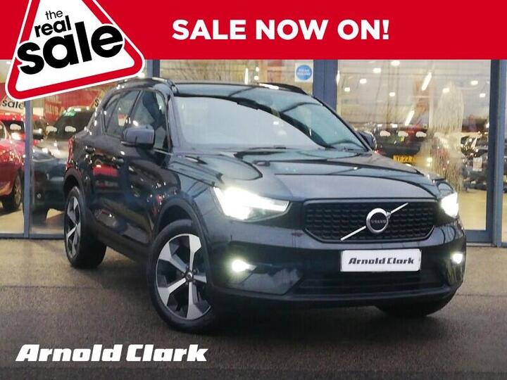 Volvo XC40 2.0 B4 MHEV Plus DCT Auto Euro 6 (s/s) 5dr