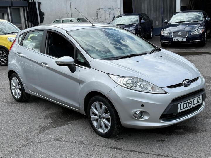 Ford Fiesta 1.4 Zetec 5dr