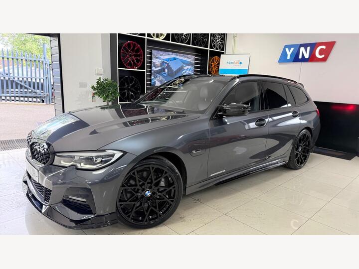 BMW 3 Series 2.0 330e 12kWh M Sport Touring Auto Euro 6 (s/s) 5dr