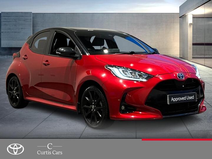 Toyota Yaris 1.5 VVT-h Dynamic E-CVT Euro 6 (s/s) 5dr