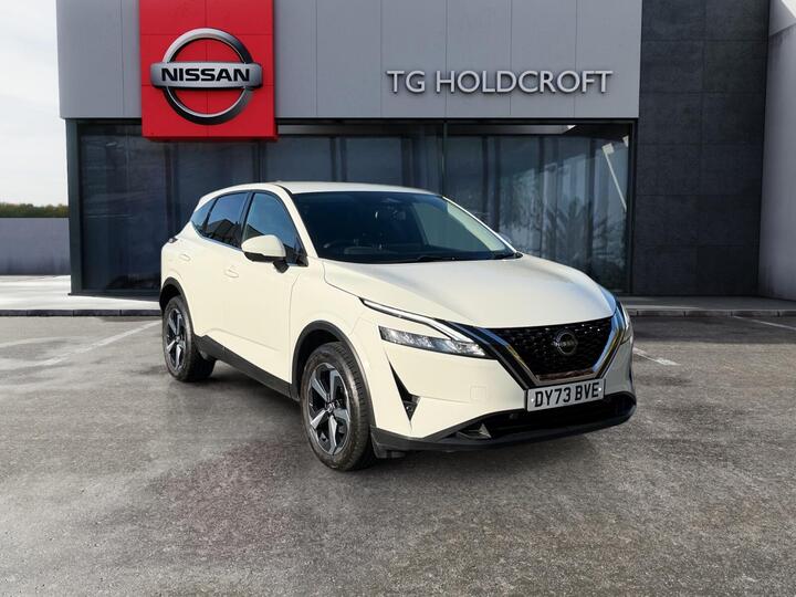Nissan Qashqai 1.3 DIG-T MHEV N-Connecta XTRON Euro 6 (s/s) 5dr