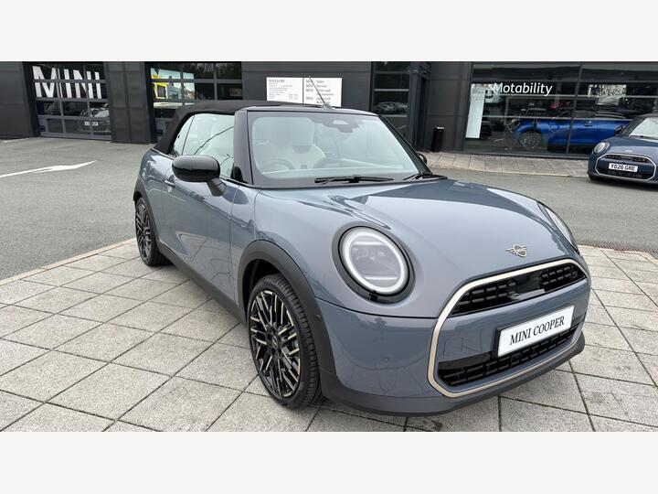 MINI Cooper Convertible 2.0C Exclusive Steptronic Euro 6 (s/s) 2dr