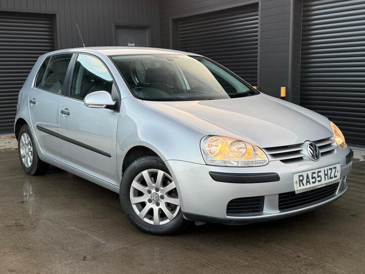 Volkswagen Golf 1.6 FSI SE 5dr