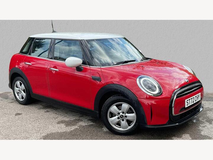 MINI HATCHBACK 1.5 Cooper Classic Steptronic Euro 6 (s/s) 5dr