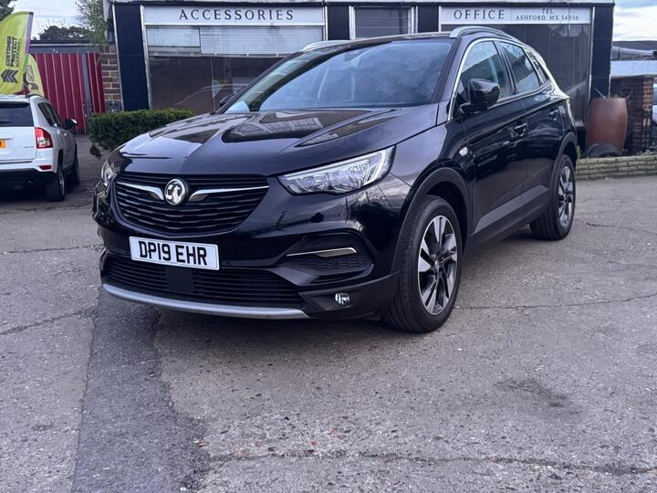 Vauxhall Grandland X 1.2 Turbo Sport Nav Euro 6 (s/s) 5dr