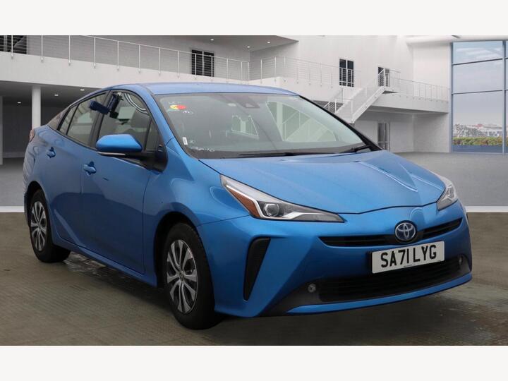 Toyota Prius 1.8 VVT-h Active CVT Euro 6 (s/s) 5dr Toyota Prius 1.8 VVT-h Active CVT Euro 6 (s/s) 5dr