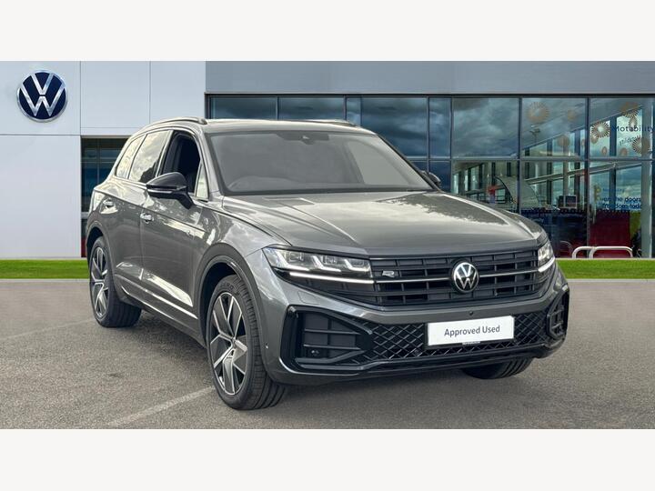 Volkswagen Touareg 3.0 TDI V6 Black Edition Tiptronic 4Motion Euro 6 (s/s) 5dr