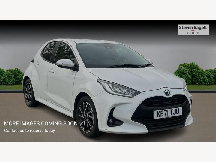 Toyota Yaris 1.5 VVT-h Design E-CVT Euro 6 (s/s) 5dr