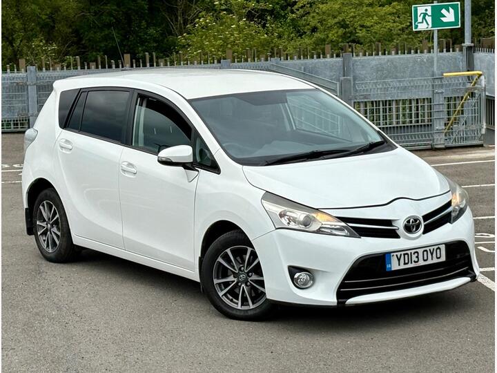 Toyota Verso 1.6 V-Matic Icon Euro 5 5dr Euro 5