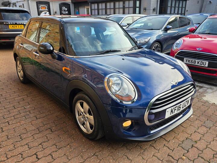 MINI Hatch 1.5 Cooper Auto Euro 6 (s/s) 5dr