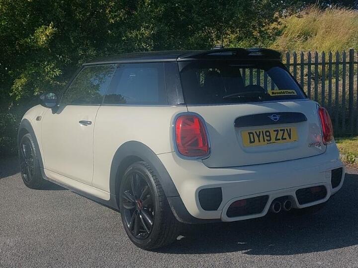 MINI Hatch 2.0 Cooper S Sport Euro 6 (s/s) 3dr