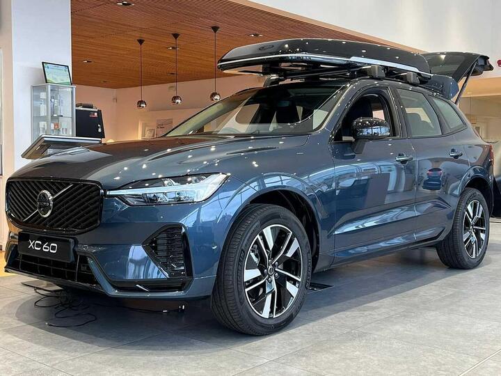 Volvo XC60 2.0 B5 MHEV Plus Pro Auto AWD Euro 6 (s/s) 5dr