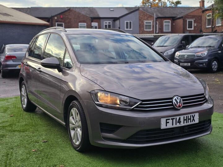 Volkswagen Golf SV 1.6 TDI BlueMotion Tech SE DSG Euro 6 (s/s) 5dr Volkswagen Golf SV 1.6 TDI BlueMotion Tech SE DSG Euro 6 (s/s) 5dr