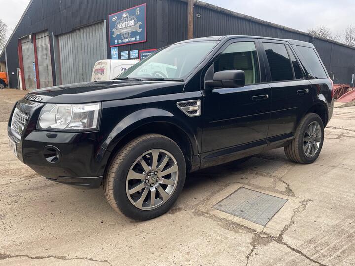 Land Rover Freelander 2 2.2 TD4 HSE Auto 4WD Euro 4 5dr Land Rover Freelander 2 2.2 TD4 HSE Auto 4WD Euro 4 5dr