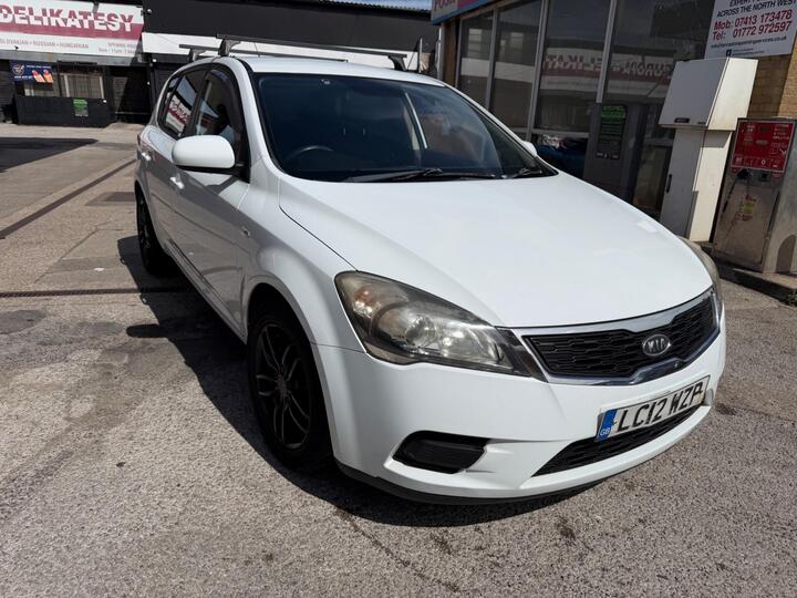 Kia Ceed 1.4 1 Euro 5 5dr
