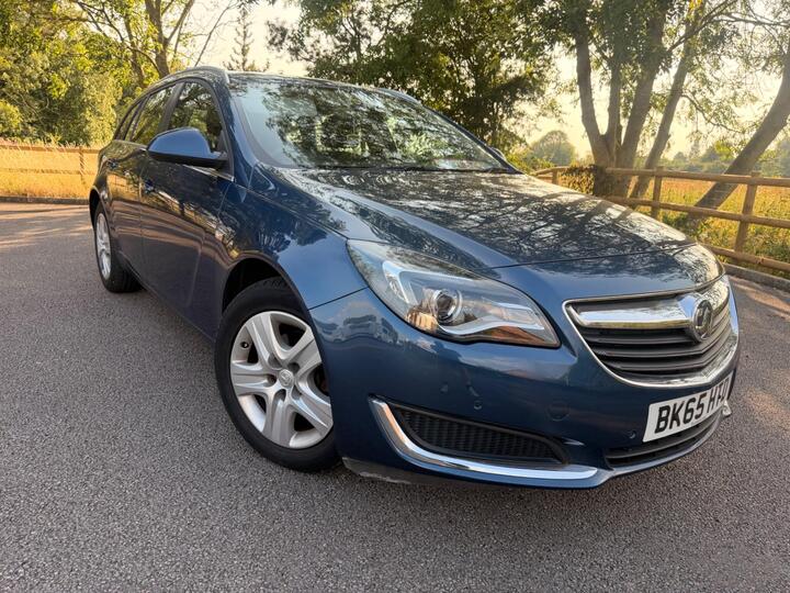 Vauxhall Insignia 1.4i Turbo Design Nav Sports Tourer Euro 6 (s/s) 5dr
