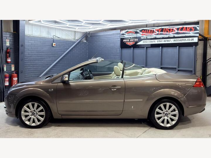 Ford FOCUS 2.0 TDCi CC-3 2dr