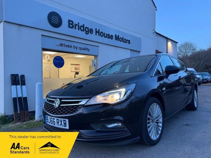 Vauxhall Astra 1.6 CDTi BlueInjection Elite Nav Euro 6 (s/s) 5dr