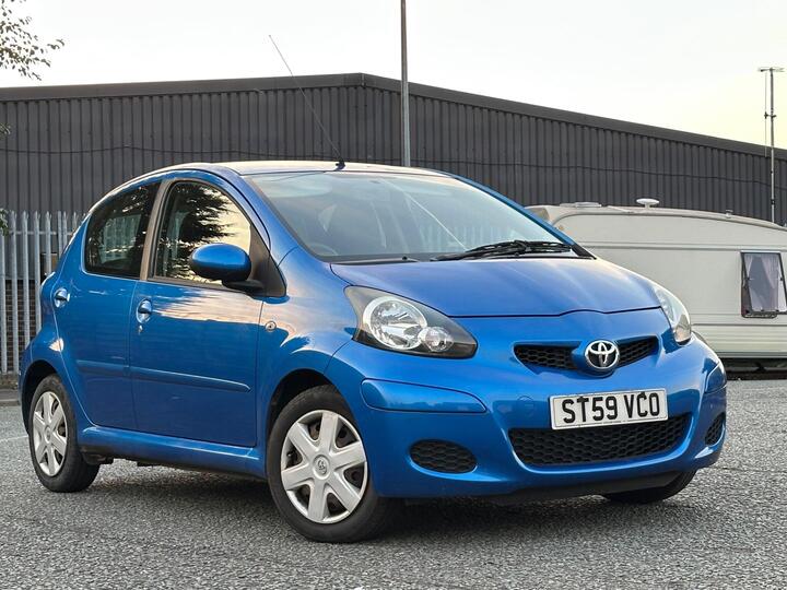 Toyota AYGO 1.0 VVT-i Blue Euro 4 5dr