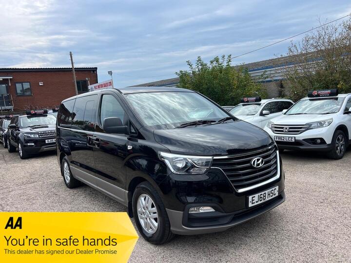 Hyundai I800 2.5 CRDi SE Nav Euro 6 5dr Hyundai I800 2.5 CRDi SE Nav Euro 6 5dr