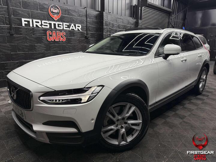 Volvo V90 Cross Country 2.0 D5 PowerPulse Auto AWD Euro 6 (s/s) 5dr Volvo V90 Cross Country 2.0 D5 PowerPulse Auto AWD Euro 6 (s/s) 5dr