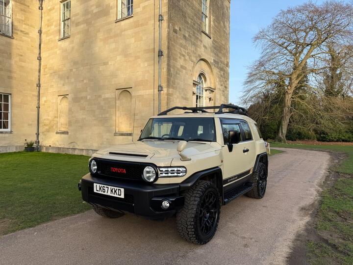 Toyota FJ Cruiser Final Edition With Over £12K Upgrades Toyota FJ Cruiser Final Edition With Over £12K Upgrades
