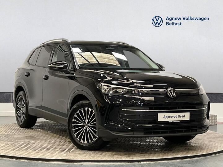 Volkswagen Tiguan 1.5 ETSI MHEV Match DSG Euro 6 (s/s) 5dr Volkswagen Tiguan 1.5 ETSI MHEV Match DSG Euro 6 (s/s) 5dr