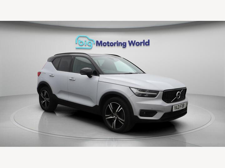 Volvo XC40 1.5h T4 Recharge 10.7kWh R-Design Auto Euro 6 (s/s) 5dr