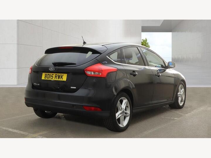 Ford FOCUS 1.0T EcoBoost Zetec Euro 6 (s/s) 5dr
