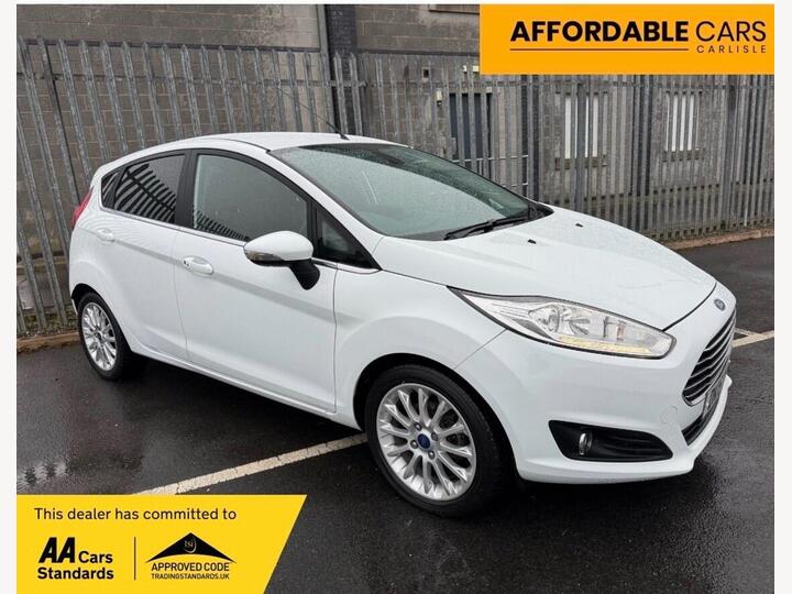 Ford Fiesta 1.6 TDCi Titanium X Euro 5 5dr