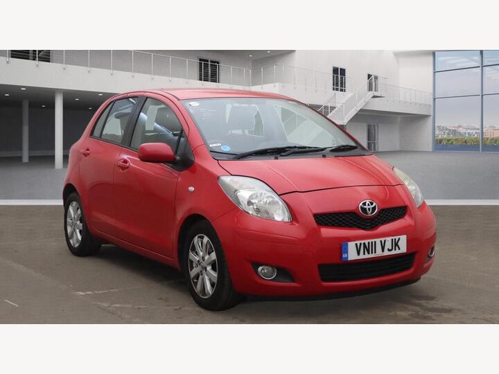 Toyota Yaris 1.33 Dual VVT-i T Spirit Euro 5 (s/s) 5dr