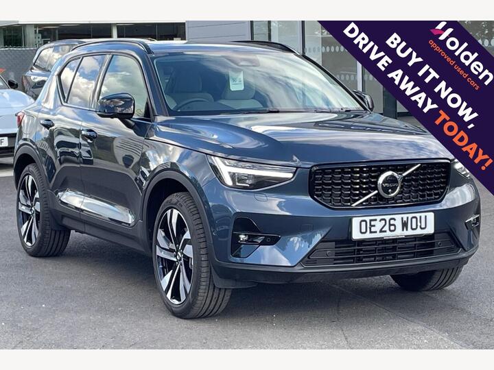 Volvo XC40 2.0 B4 MHEV Ultra Dark DCT Auto Euro 6 (s/s) 5dr