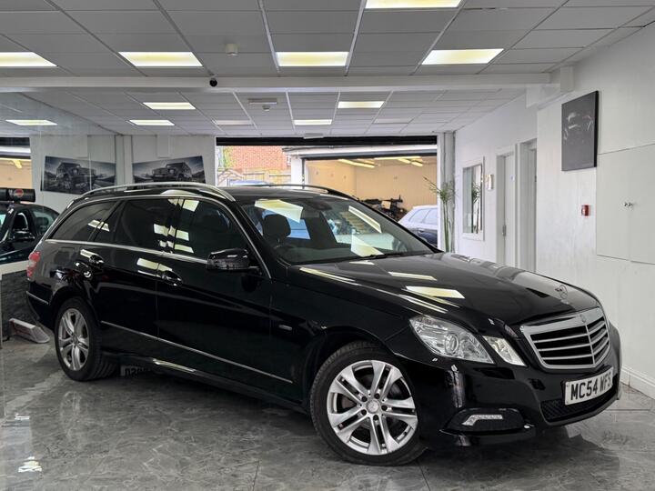 Mercedes-Benz E Class 1.8 E200 CGI BlueEfficiency Avantgarde Tiptronic Euro 5 5dr
