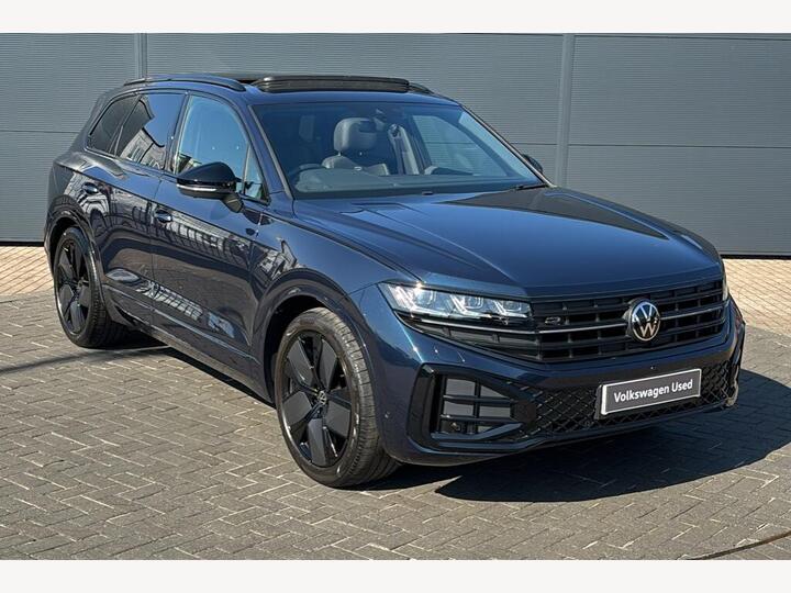 Volkswagen Touareg 3.0 TDI V6 Black Edition Tiptronic 4Motion Euro 6 (s/s) 5dr