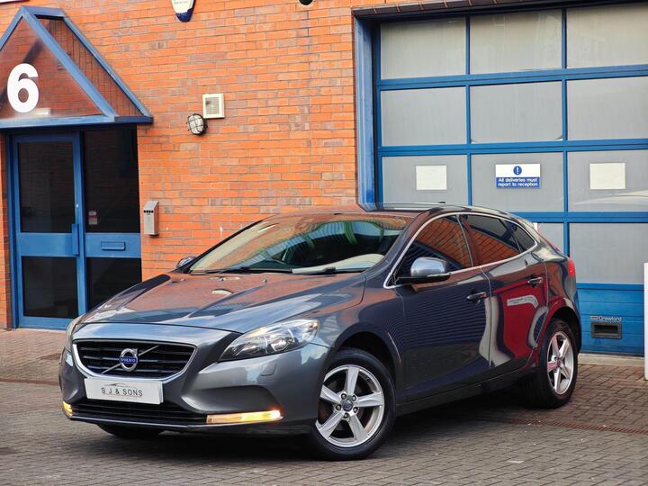 Volvo V40 1.6 D2 SE Euro 5 (s/s) 5dr