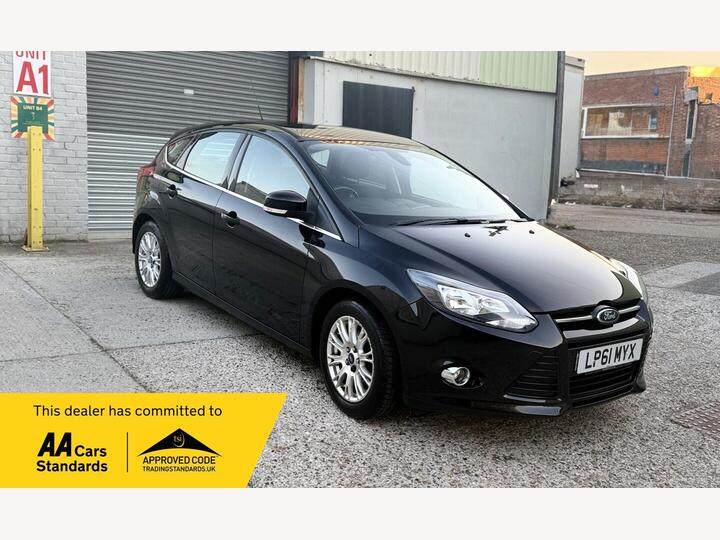 Ford Focus 1.6 Titanium Powershift Euro 5 5dr