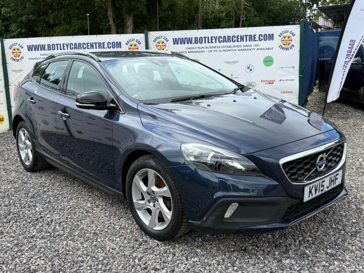 Volvo V40 CROSS COUNTRY 2.0 D4 Lux Nav Euro 6 (s/s) 5dr