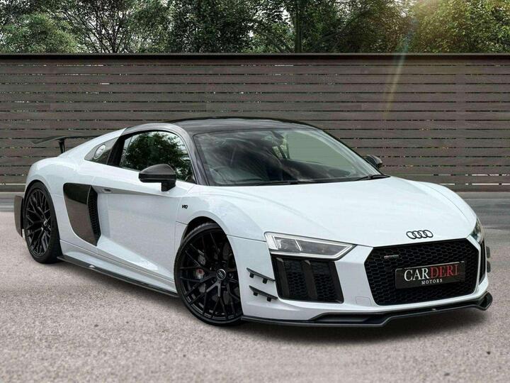 Audi R8 5.2 FSI V10 Plus S Tronic Quattro Euro 6 (s/s) 2dr