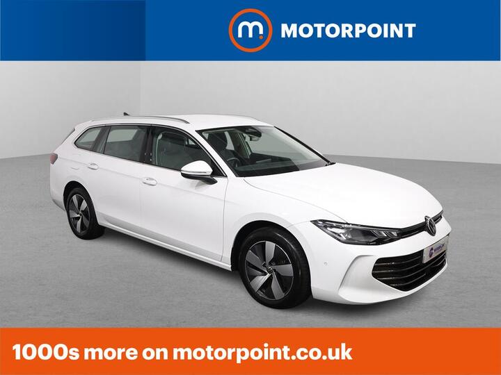 Volkswagen Passat 1.5 TSI EHybrid 19.7kWh Life DSG Euro 6 (s/s) 5dr Volkswagen Passat 1.5 TSI EHybrid 19.7kWh Life DSG Euro 6 (s/s) 5dr