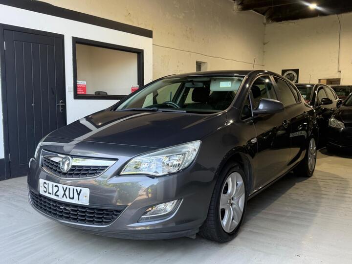 Vauxhall Astra 1.4 16v Exclusiv Euro 5 5dr