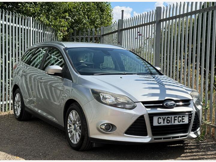 Ford Focus 1.6 Titanium Powershift Euro 5 5dr