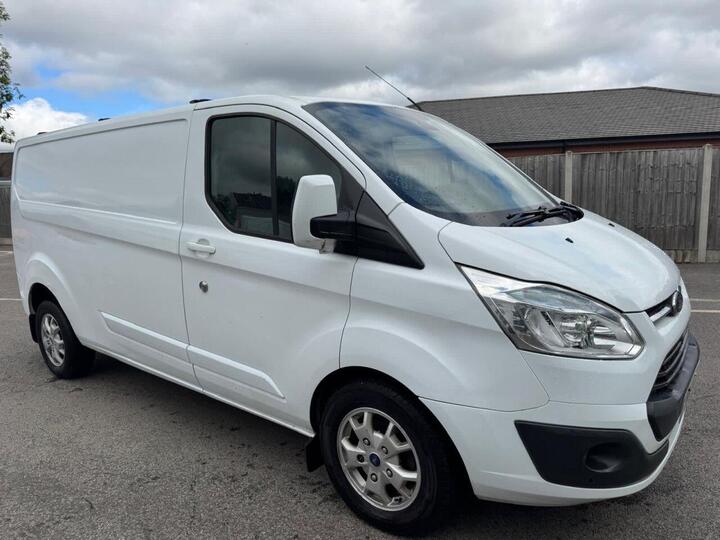 Ford TRANSIT CUSTOM 2.2 TDCi 290 Limited Panel Van 5dr Diesel Manual L2 H1 (186 G/km, 123 Bhp)
