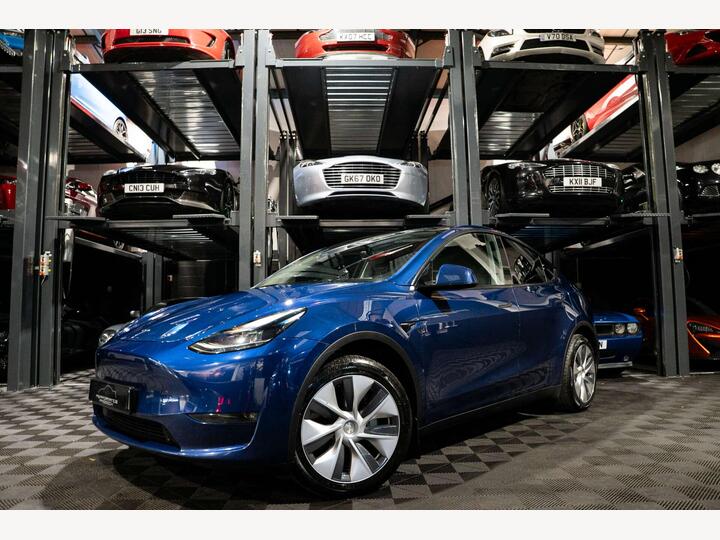 Tesla MODEL Y (Dual Motor) Long Range Auto 4WDE 5dr Tesla MODEL Y (Dual Motor) Long Range Auto 4WDE 5dr