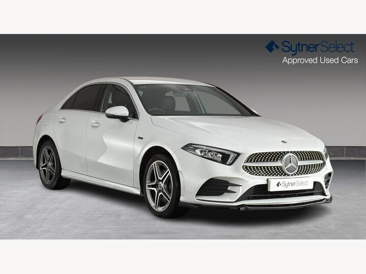 Mercedes-Benz A CLASS 1.3 A250e 15.6kWh AMG Line 8G-DCT Euro 6 (s/s) 4dr