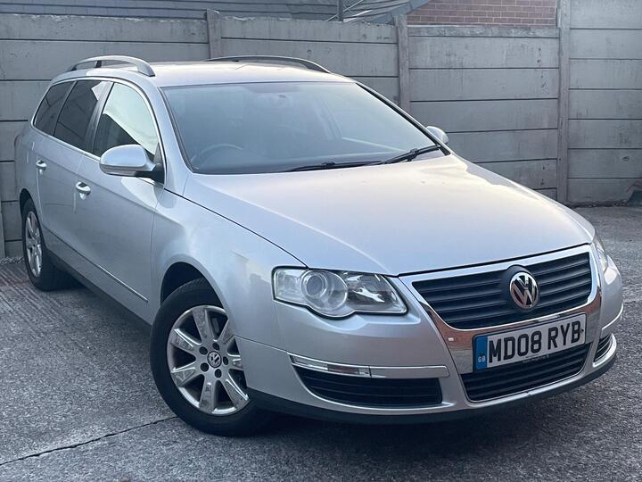 Volkswagen Passat 2.0 TDI SE Euro 4 5dr
