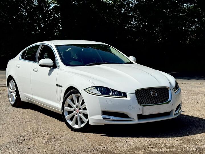 Jaguar XF 2.2d Portfolio Auto Euro 5 (s/s) 4dr